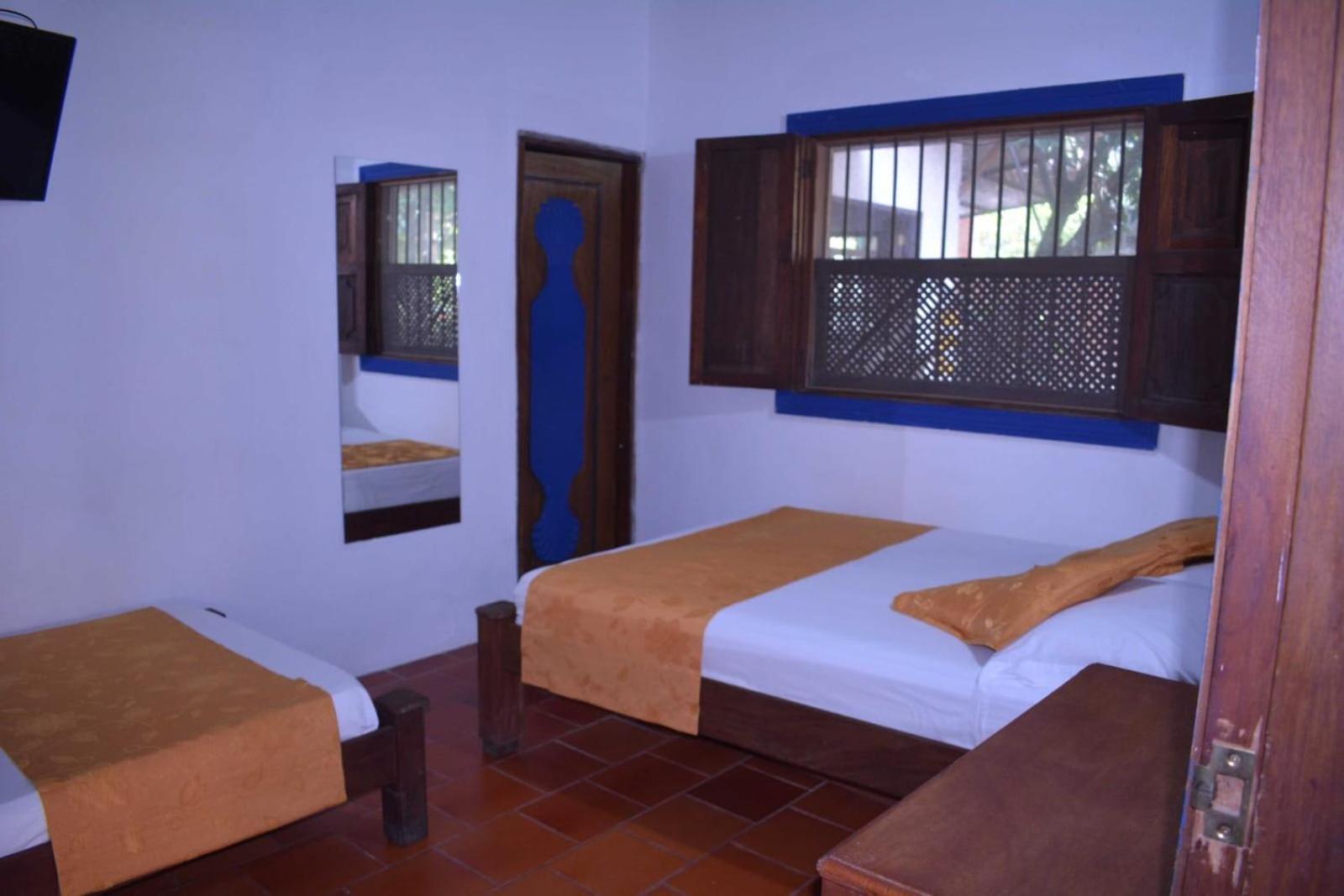 Hotel Y Restaurante Bienmesabe Santa Fe de Antioquia Bagian luar foto